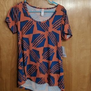 Lularoe Classic Tee XS